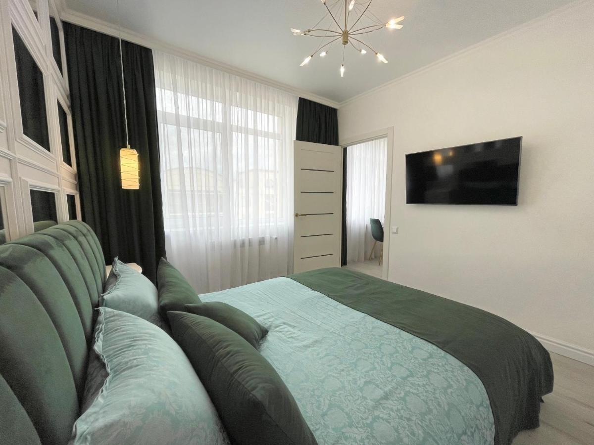 Luxury Emerald Apartments Irpień Zewnętrze zdjęcie