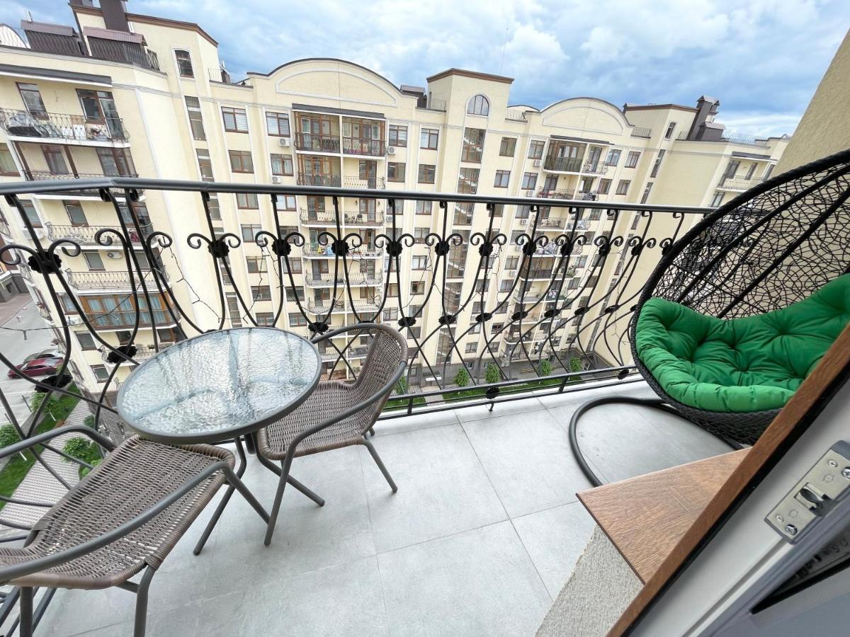 Luxury Emerald Apartments Irpień Zewnętrze zdjęcie